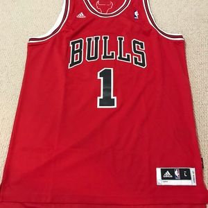 Derrick Rose Chicago Bulls jersey - size L